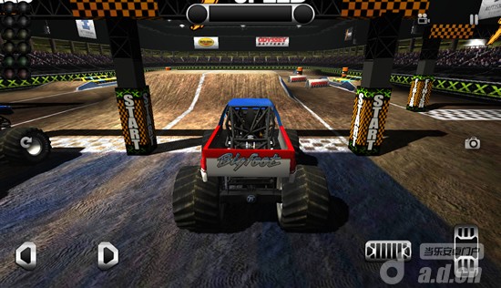 《怪物大脚车 Monster Truck Destruction》