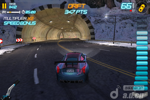 《疯狂漂移：街头狂飙 Drift Mania:Street Outlaw》