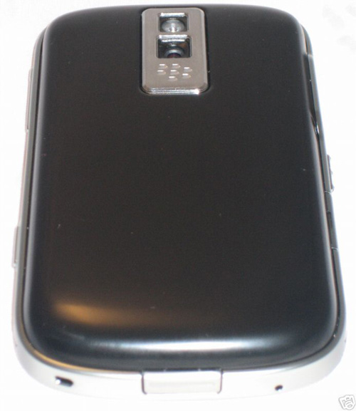 [新品]尘埃落定 黑莓新机9000确定于7月上市_