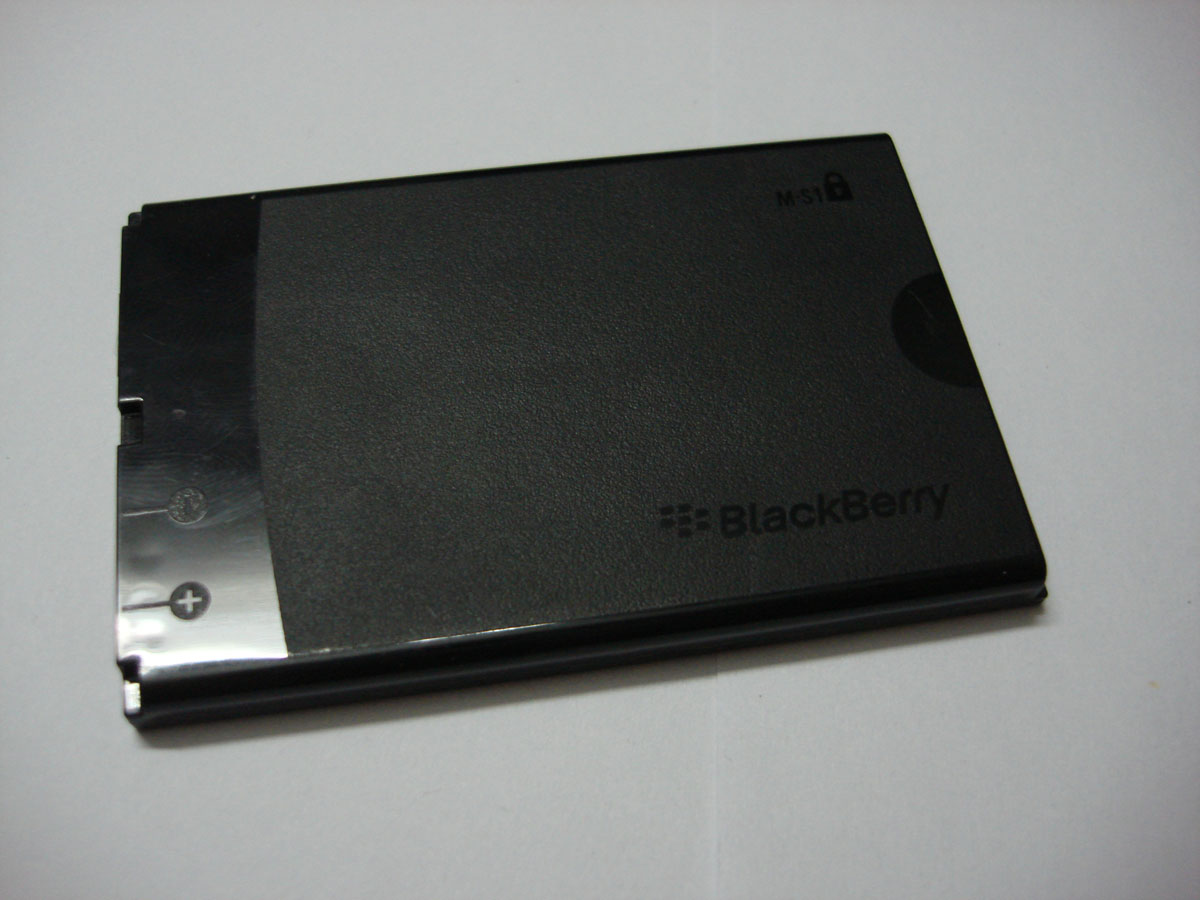 [指南]全新零通话 黑莓 9000vodafone版开箱图