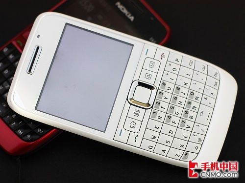 [行情]个性美女首选 诺基亚e63白色版再降价