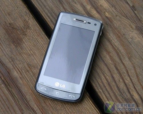 透明防水拍照手机 LG GD900e大幅降价