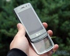 透明防水拍照手机 LG GD900e大幅降价