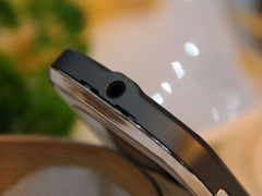 时尚精悍机器人 MOTO智能ME501再降价