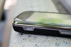 S60侧滑盖机皇 诺基亚N97今日再降100元