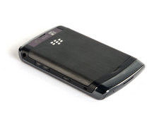 另类触屏旗舰 黑莓9520今日暴跌1500元