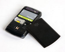 另类触屏旗舰 黑莓9520今日暴跌1500元