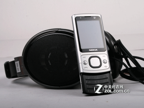 莫让侧滑抢风头 1400元起滑盖手机推荐 