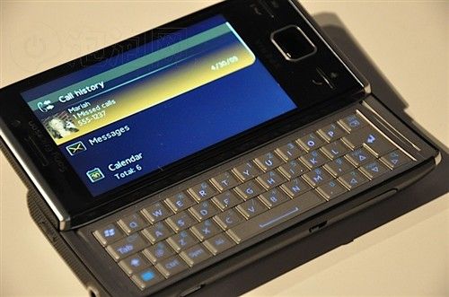 810万像素侧滑机 索爱X2现售价3120元