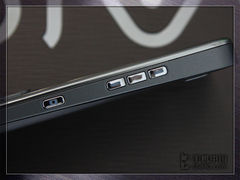 高主频S60智能机 诺基亚E52价格小降