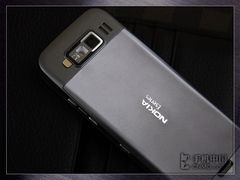 高主频S60智能机 诺基亚E52价格小降