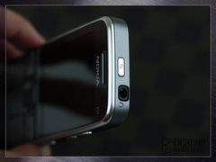 高主频S60智能机 诺基亚E52价格小降