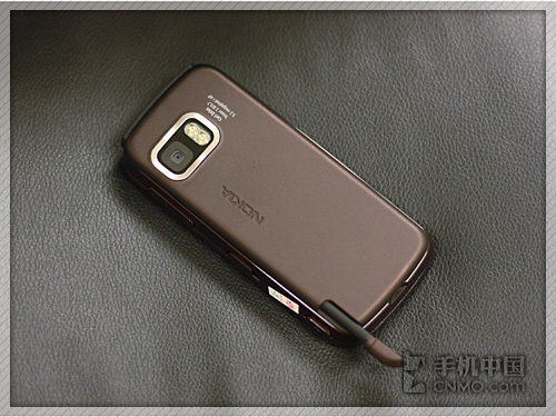 港行回归最低价 诺基亚5800XM仅2390元 