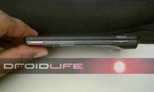 800万像素1GHz MOTO Shadow真机再曝光