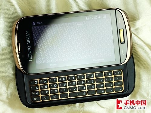 奢华与智慧并重 三星阿玛尼B7620首测