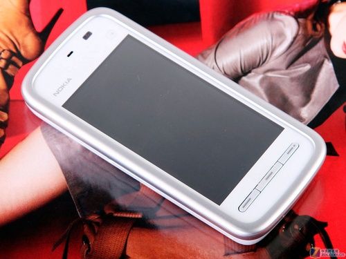 1499元全部拿下 超值智能触控手机推荐