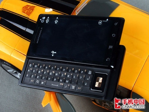 超值出售 摩托罗拉Milestone仅售2399