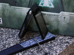 3G高清屏智能机 摩托罗拉MT810降172 