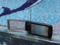 3G高清屏智能机 摩托罗拉MT810降172 