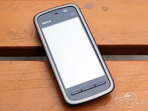 S60经济触控机 诺基亚5233心动价1070元