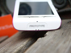 时尚Android手机 索尼爱立信X8到货上市