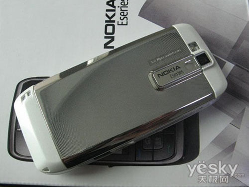 E66行货不足1500元 节前超低价全能机推荐