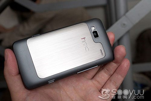 侧滑全键谷歌新机 HTC Desire z售3880